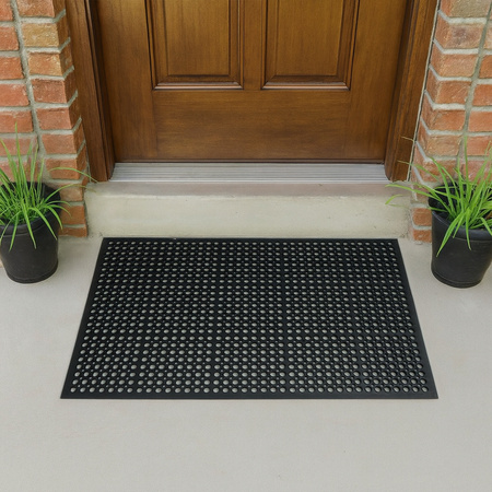 Wycieraczka ażurowa gruba mata wejściowa z perforowanej gumy 60x90
