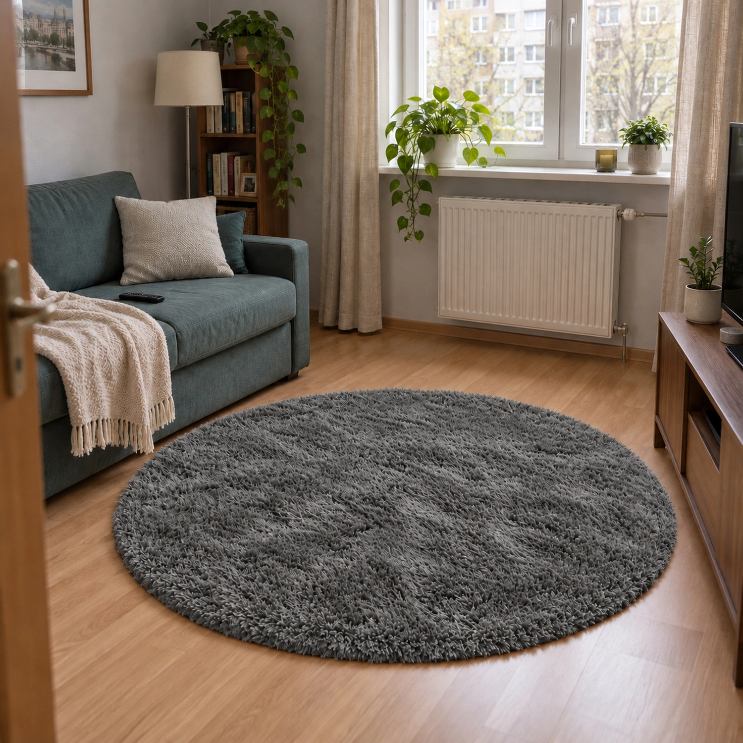 Dywan okrągły Shaggy GreyNight 80 cm — aranżacja salonu