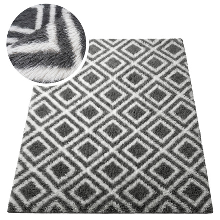 Dywan do salonu shaggy DECOR antypoślizgowy miękki puszysty modny 100x150 Black Cube