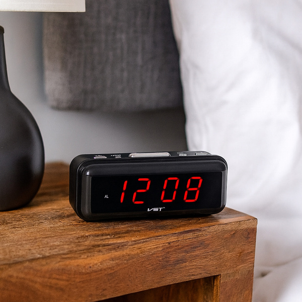 Budzik zegar elektroniczny cyfrowy LED 24h głośny alarm, czarny