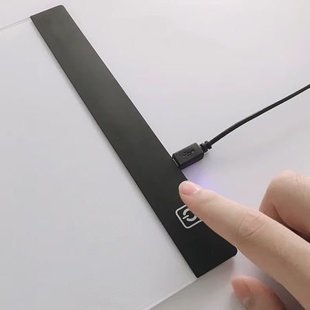 DESKA kreślarska STRADO podświetlana LED A4 Tablica tablet graficzny kalka