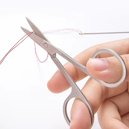 Duży Zestaw do szycia Strado przybornik krawiecki nici nożyczki centymetr