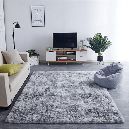Miękki dywan Ombre Shaggy Strado 140x200 cm jasnoszary do salonu i sypialni