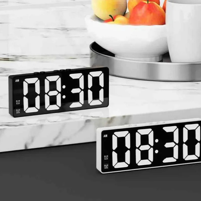 Budzik zegar elektroniczny cyfrowy LED 24h głośny alarm drzemka temp, czarny