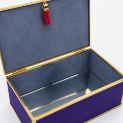 Szkatułka na biżuterię 18x13x7 cm organizer pudełko dekoracyjna pojemna welurowa fioletowa