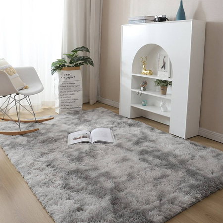 Miękki dywan Ombre Shaggy Strado 140x200 cm jasnoszary do salonu i sypialni